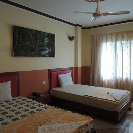 Hotel Thy Ny Battambang Exterior foto
