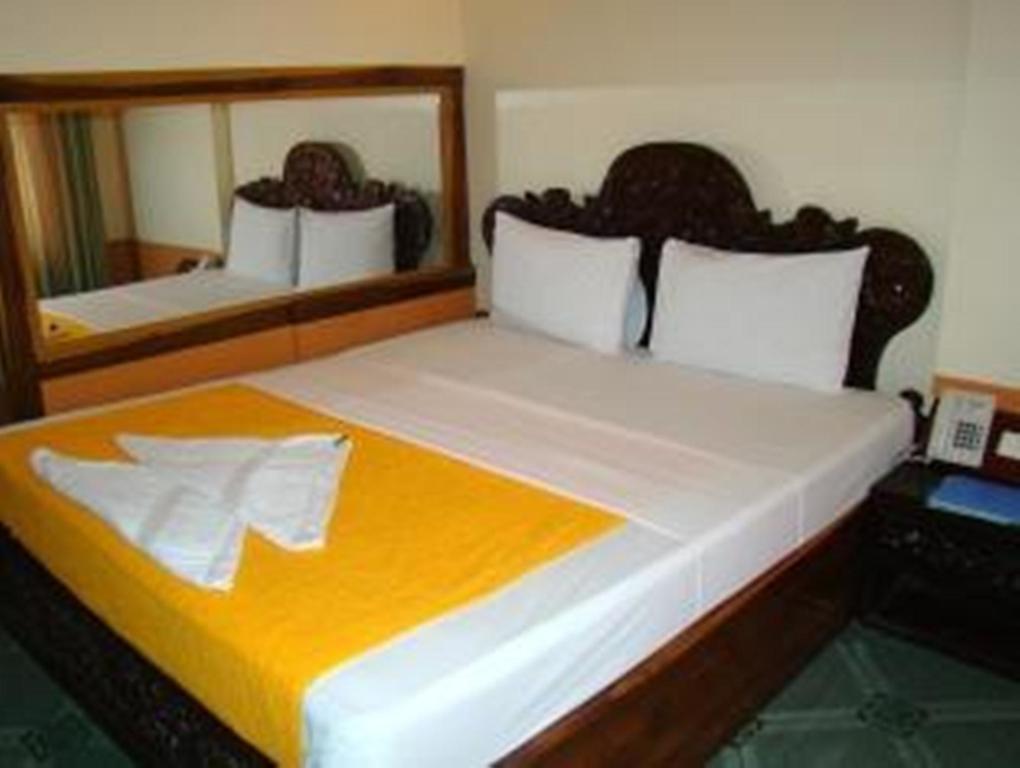 Hotel Thy Ny Battambang Exterior foto