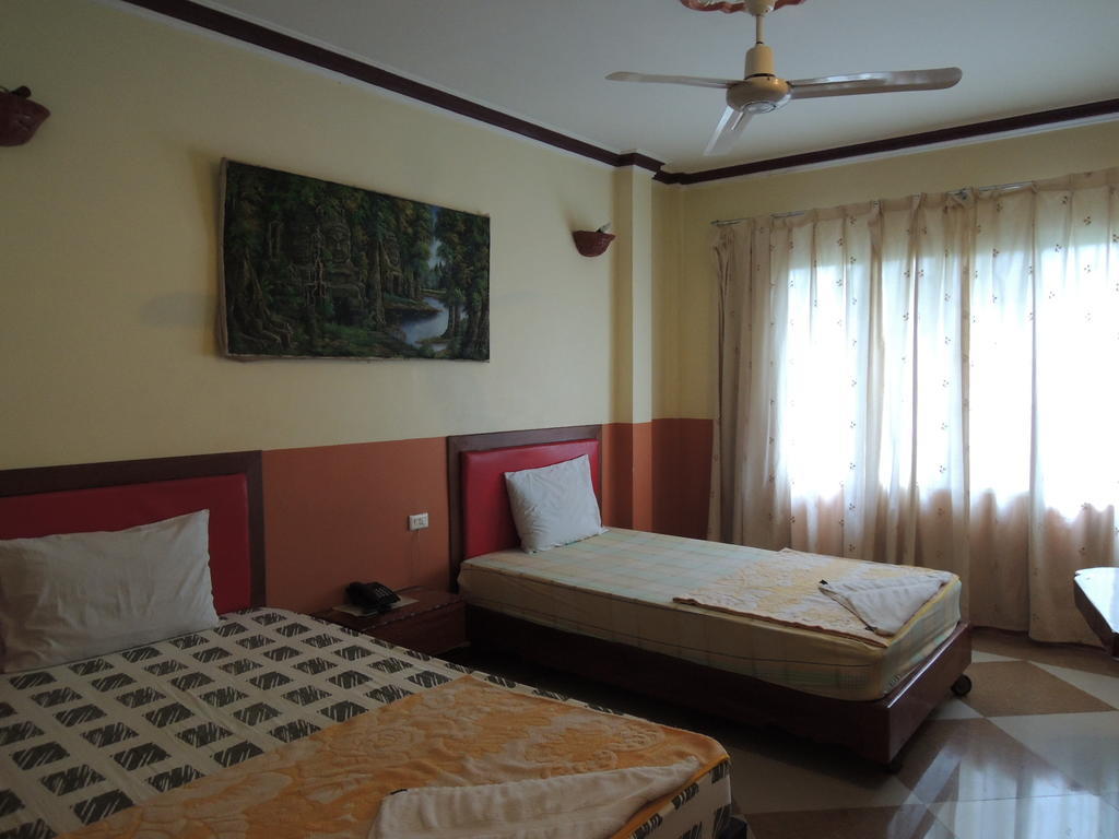 Hotel Thy Ny Battambang Exterior foto